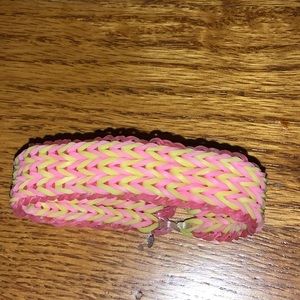 Latex Free Triple Fishtail Loom Bracelet